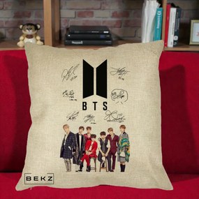 Perna Personalizata K-pop BTS Semnaturi Foto, 40x40 cm, Crem, Husa Detasabila, Perna Inclusa, BEKZ®