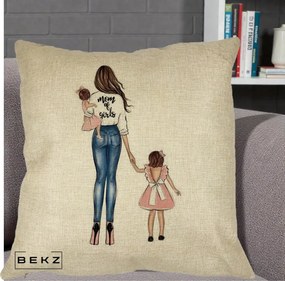 Cadou pentru Mama - Perna Personalizata Mom of Girls Mama cu Fetele, 40x40 cm, Crem, Husa Detasabila, Perna Inclusa, BEKZ®