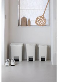 Coș cu pedală Brabantia StepUp 1008476, 10 L, Materiale ecologice, Deschidere mare, Gri deschis