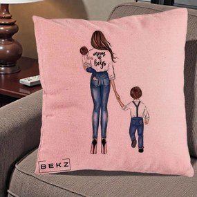 Cadou pentru Mama - Perna Personalizata Mom of Boys Mama cu Baietii, 40x40 cm, Roz, Husa Detasabila, Perna Inclusa, BEKZ®