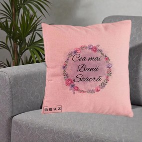 Cadou pentru Soacra - Perna Personalizata Cea mai Buna Soacra cu Coronita Flori Roz si Mov, 40x40 cm, Roz, Husa Detasabila, Perna Inclusa, BEKZ®
