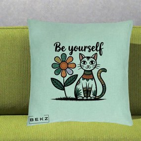 Perna Personalizata Be Yourself Pisica Folk, 40x40 cm, Verde Menta, Husa Detasabila, Perna Inclusa, BEKZ®