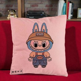 Perna Personalizata Labubu Toanart Blugi, 40x40 cm, Roz, Husa Detasabila, Perna Inclusa, BEKZ®