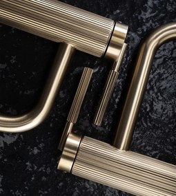 Baterie pentru baie Rea Argon auriu periat