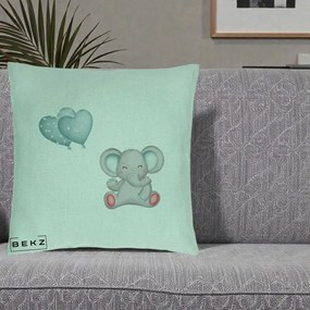 Perna Decorativa, Model Elefant si baloane in forma de inimioare, 40x40 cm, Verde Menta, Husa Detasabila, Perna Inclusa, BEKZ®