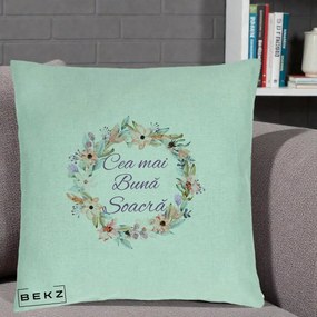 Cadou pentru Soacra - Perna Personalizata Cea mai Buna Soacra cu Coronita Flori Boho Pastel, 40x40 cm, Verde Menta, Husa Detasabila, Perna Inclusa, BEKZ®