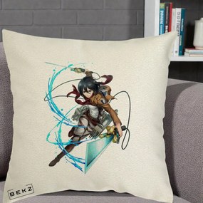 Perna Personalizata Attack on Titan Mikasa Ackerman Lupta, 40x40 cm, Ecru, Husa Detasabila, Perna Inclusa, BEKZ®