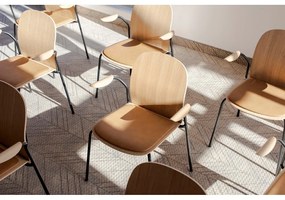 Scaune de dining maro coniac/în culoare naturală cu cotiere/stivuibile 2 buc. cu aspect de lemn de stejar Book – Gazzda