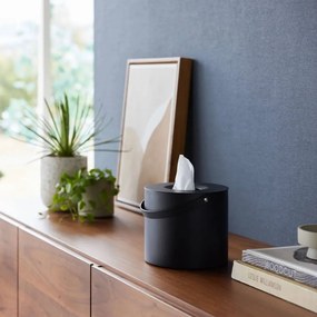 Cutie pentru șervețele din metal Tower – YAMAZAKI