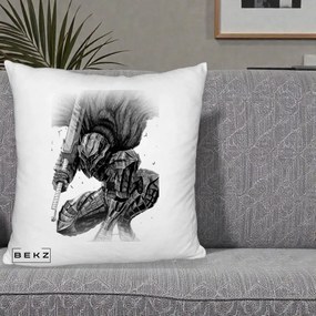 Perna Personalizata Berserk Guts Armor of Darkness Manga, 40x40 cm, Alb Pufos, Husa Detasabila, Perna Inclusa, BEKZ®