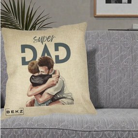 Cadou pentru Tata - Perna Personalizata Super Dad Tata si Fiu Imbratisare, 40x40 cm, Crem, Husa Detasabila, Perna Inclusa, BEKZ®