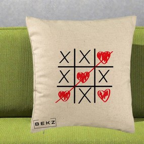 Cadou Romantic - Perna Personalizata Love Joc X si Inima cu Castigator Iubire, 40x40 cm, Bej, Husa Detasabila, Perna Inclusa, BEKZ®