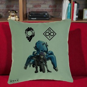 Perna Personalizata Ghost in the Shell Motoko si Tachikoma, 40x40 cm, Verde, Husa Detasabila, Perna Inclusa, BEKZ®
