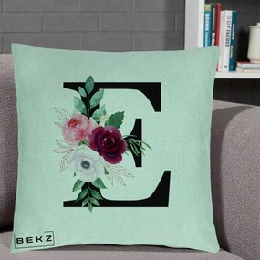 Cadou Personalizat - Perna Personalizata Monograma Florala Litera E, 40x40 cm, Verde Menta, Husa Detasabila, Perna Inclusa, BEKZ®