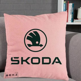 Perna Personalizata cu emblema Skoda, 40x40 cm, Roz, Husa Detasabila, Perna Inclusa, BEKZ®