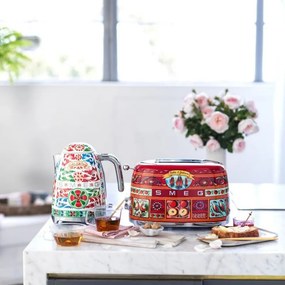 Cana electrica SMEG Dolce & Gabbana KLF03DGEU, 2400 W, 1,7 l, Baza rotativa la 360°, Finisaj lucios, Multicolor