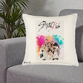 Perna Personalizata K-pop Stray Kids cu Splash Multicolor, 40x40 cm, Crem Reliefat, Husa Detasabila, Perna Inclusa, BEKZ®