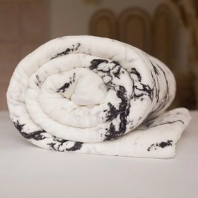 Pătură din microfibră cu lână sintetică