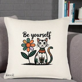Perna Personalizata Be Yourself Pisica Folk, 40x40 cm, Crem Reliefat, Husa Detasabila, Perna Inclusa, BEKZ®