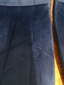 OFERTA Scaun din catifea albastra LAVA cu picioare negre II. calitate