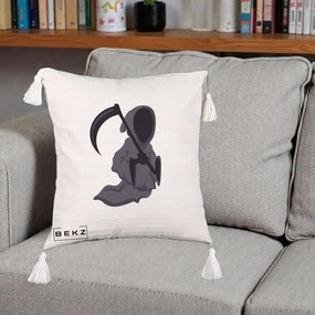 Perna Decorativa Moartea cu Coasa Grim Reaper Halloween, 40x40 cm, Bej cu Franjuri, Husa Detasabila, Perna Inclusa, BEKZ®