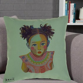 Perna Decorativa Fetita Vesela Portret Colorat, 40x40 cm, Verde, Husa Detasabila, Perna Inclusa, BEKZ®