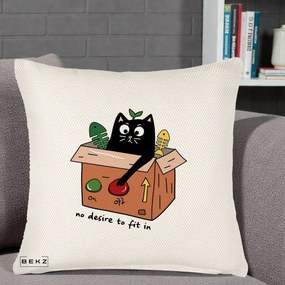 Perna Decorativa Pisica in Cutie No Desire to Fit In, 40x40 cm, Crem Reliefat, Husa Detasabila, Perna Inclusa, BEKZ®