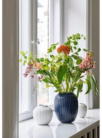 Vază din gresie Kähler Design Hammershoi, înălțime 20 cm, albastru închis