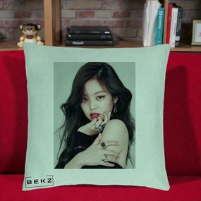 Perna Personalizata K-pop BLACKPINK Jennie Editorial Negru cu Inele, 40x40 cm, Verde Menta, Husa Detasabila, Perna Inclusa, BEKZ®