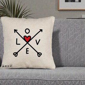 Perna Decorativa Love cu Sageti Incrucisate si Inima Rosie, 40x40 cm, Bej Canapea, Husa Detasabila, Perna Inclusa, BEKZ®