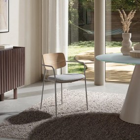 Set de scaune de sufragerie gri deschis/în culoare naturală cu cotiere tapițat Nour – MOME