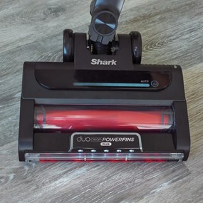 Aspirator vertical Shark IZ420EUT, 309W, Brat rabatabil, 0.85 L, Autonomie 120 min, Clean Sense IQ, LED, PowerFins Plus, Gri