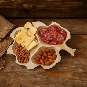 Platou din lemn pentru servire mare ,   model frunza de stejar, 3 compartimente, 52x38 cm, lemn de fag