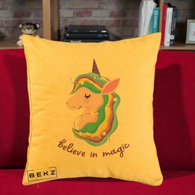 Perna Decorativa Unicorn Believe in Magic, 40x40 cm, Galben, Husa Detasabila, Perna Inclusa, BEKZ®