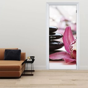 Fototapet pentru ușă - Pietre pentru masaj și orhideele (95x205cm)