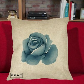 Perna Decorativa Trandafir Albastru Acuarela, 40x40 cm, Crem, Husa Detasabila, Perna Inclusa, BEKZ®