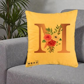 Cadou Personalizat - Perna Personalizata Monograma Rose Gold Litera M cu Trandafiri, 40x40 cm, Galben, Husa Detasabila, Perna Inclusa, BEKZ®