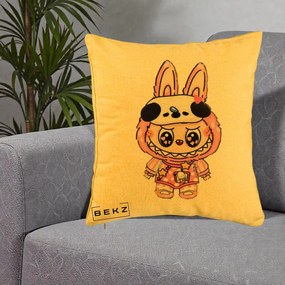 Perna Personalizata Labubu Panda-Bunny Roz, 40x40 cm, Galben, Husa Detasabila, Perna Inclusa, BEKZ®