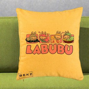 Perna Personalizata Labubu Sleeping Quad, 40x40 cm, Galben, Husa Detasabila, Perna Inclusa, BEKZ®