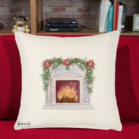Perna Decorativa Semineu de Craciun Watercolor, 40x40 cm, Crem Reliefat, Husa Detasabila, Perna Inclusa, BEKZ®