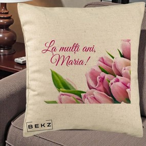 Cadou de Onomastica - Perna Personalizata La Multi Ani Maria Lalele, 40x40 cm, Bej, Husa Detasabila, Perna Inclusa, BEKZ®