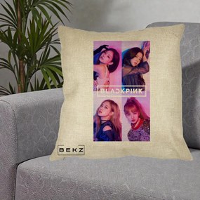 Perna Personalizata K-pop BLACKPINK Poster Colaj 4 Membre Violet Roz, 40x40 cm, Crem, Husa Detasabila, Perna Inclusa, BEKZ®