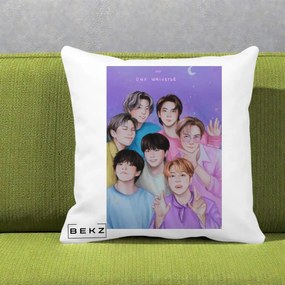 Perna Personalizata K-pop BTS Our Universe Fanart Violet Pastel, 40x40 cm, Alba Mata, Husa Detasabila, Perna Inclusa, BEKZ®