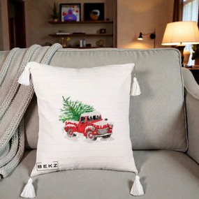 Perna Decorativa Camioneta Rosie Brad de Craciun, 40x40 cm, Bej cu Franjuri, Husa Detasabila, Perna Inclusa, BEKZ®