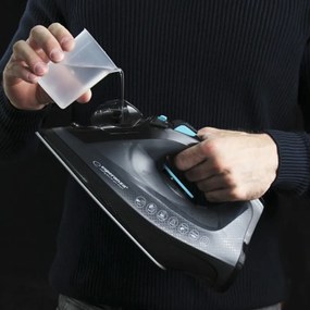 Fier de calcat fara fir Esperanza EHI010, 2600W, Placa ceramica, 300 ml, Uscat + abur, Autocurstare, Calcare verticala, Negru