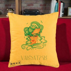Perna Personalizata Zodiac Varsator Cowgirl, 40x40 cm, Galben, Husa Detasabila, Perna Inclusa, BEKZ®