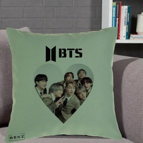 Perna Personalizata K-pop BTS Grup Fotografie in Inima, 40x40 cm, Verde, Husa Detasabila, Perna Inclusa, BEKZ®