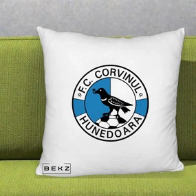 Perna Personalizata FC Corvinul Hunedoara Fotbal, 40x40 cm, Alb Pufos, Husa Detasabila, Perna Inclusa, BEKZ®