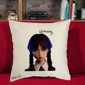 Perna Personalizata Wednesday Addams Portret Realist, 40x40 cm, Ecru, Husa Detasabila, Perna Inclusa, BEKZ®