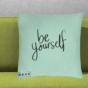 Perna Decorativa Be Yourself Caligrafie Neagra, 40x40 cm, Verde Menta, Husa Detasabila, Perna Inclusa, BEKZ®